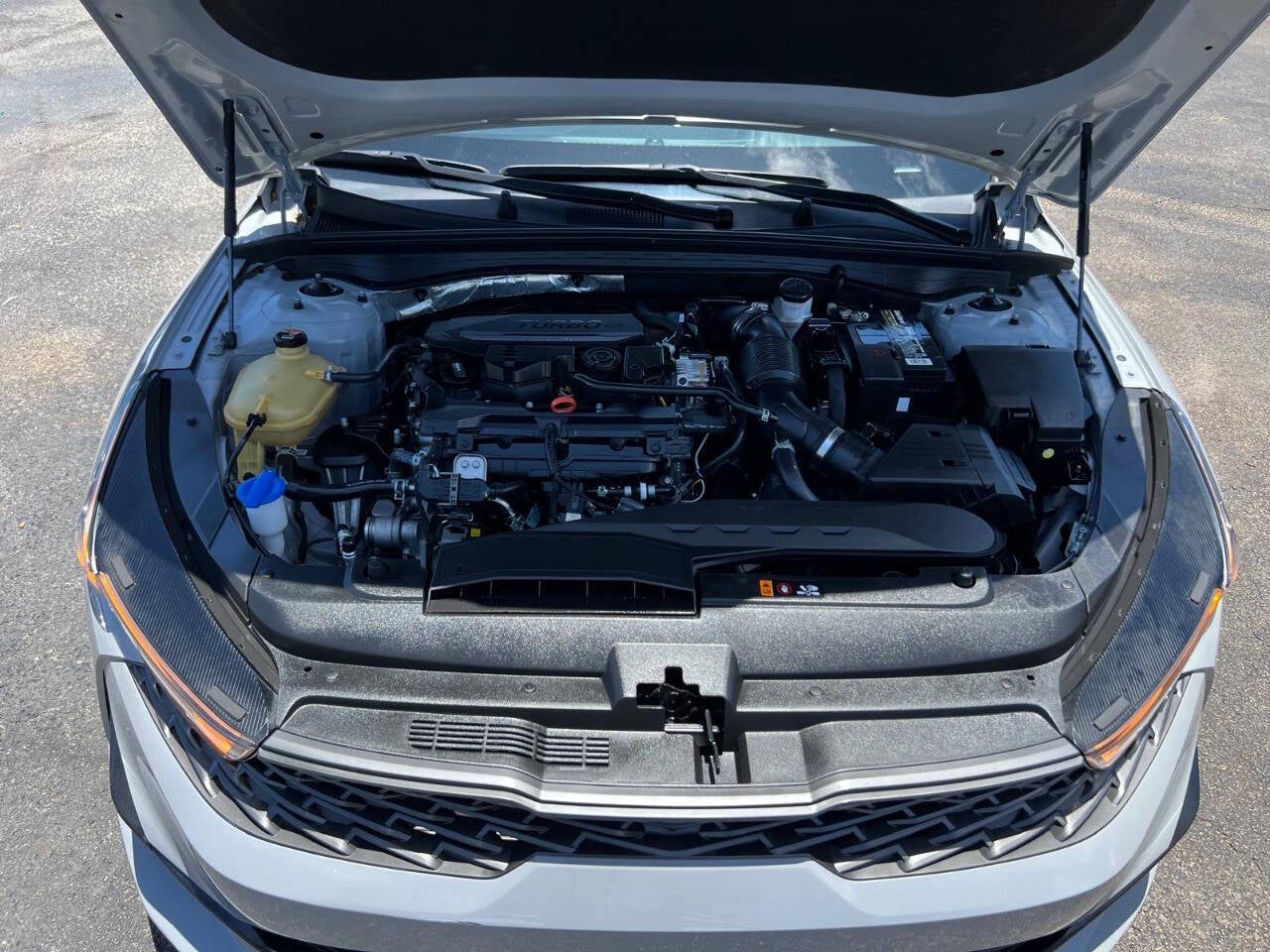 2023 Kia K5 GT Line AWD 4dr Sedan