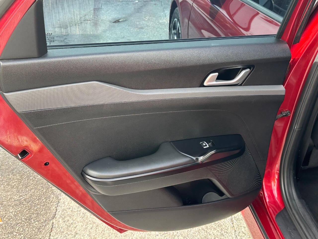 2023 Kia K5 GT Line AWD 4dr Sedan