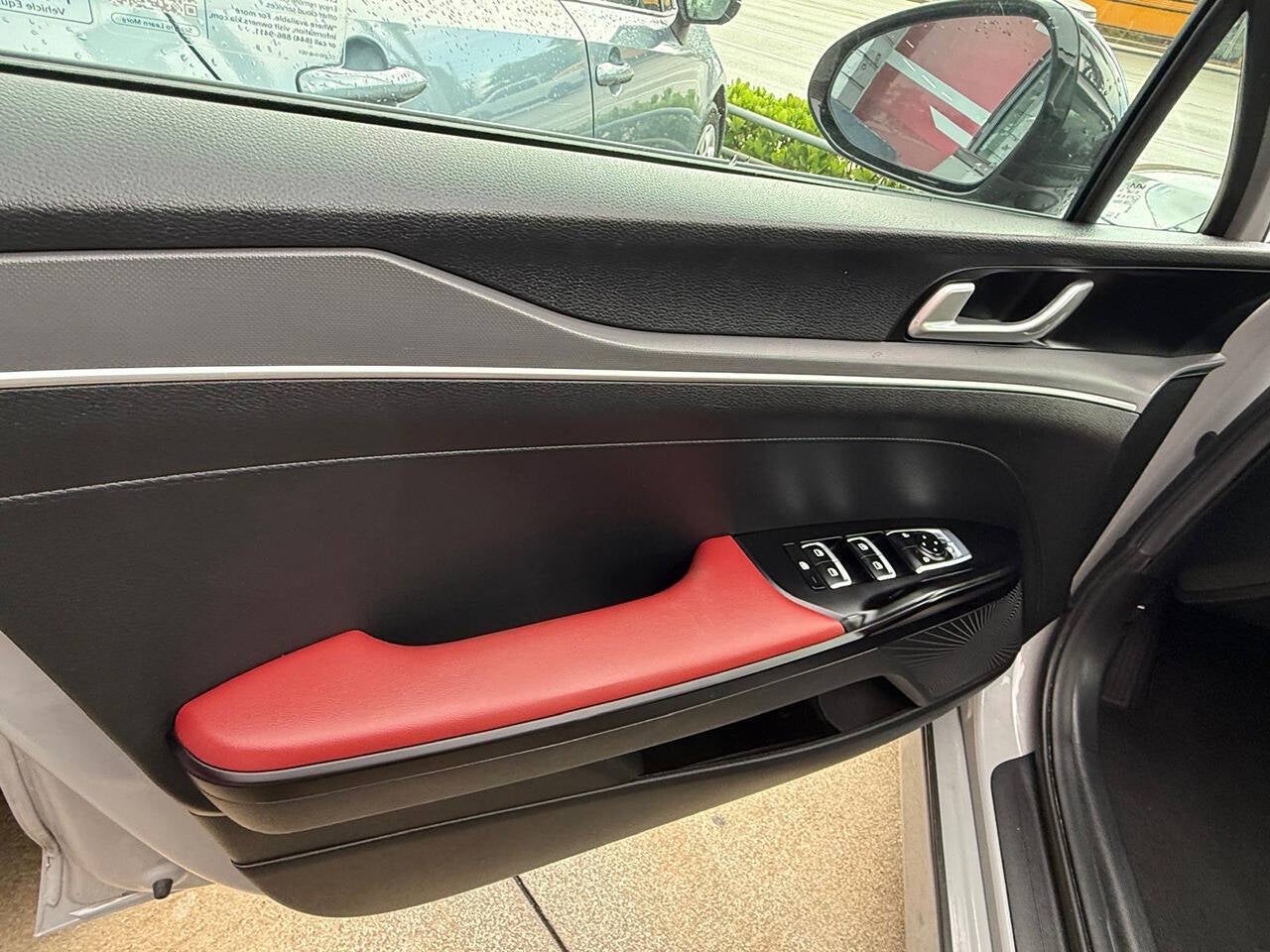 2024 Kia K5 GT Line 4dr Sedan