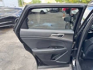 2023 Kia Sportage X Line AWD 4dr SUV
