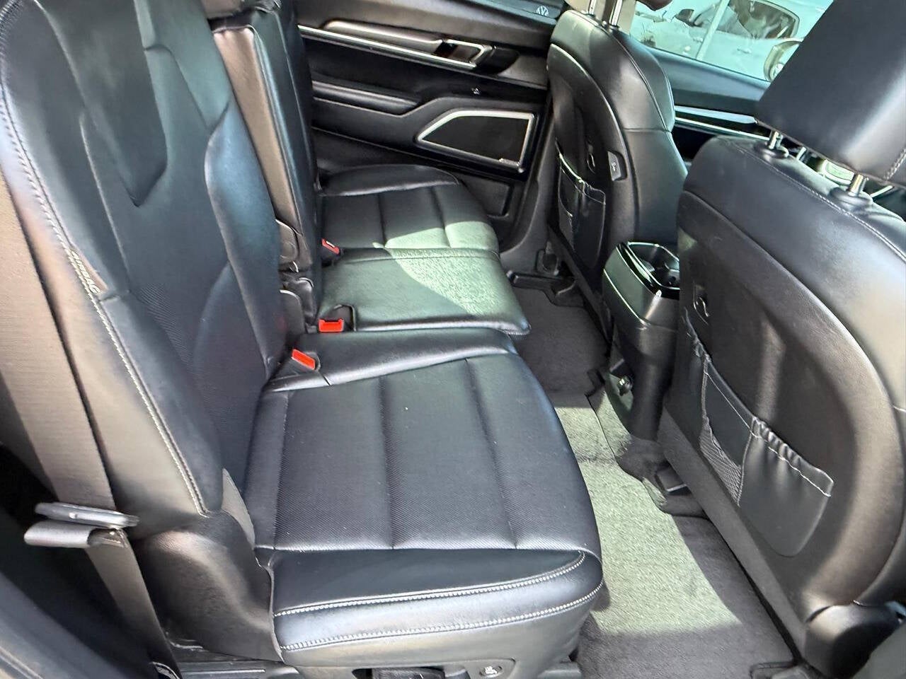 2023 Kia Telluride LX 4dr SUV