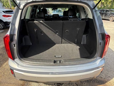 2023 Kia Telluride LX 4dr SUV
