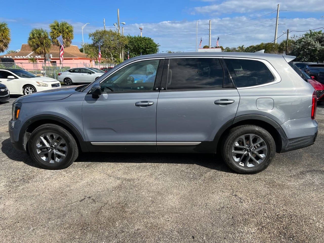 2024 Kia Telluride LX 4dr SUV