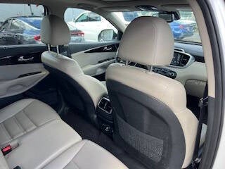 2019 Kia Sorento EX V6 4dr SUV
