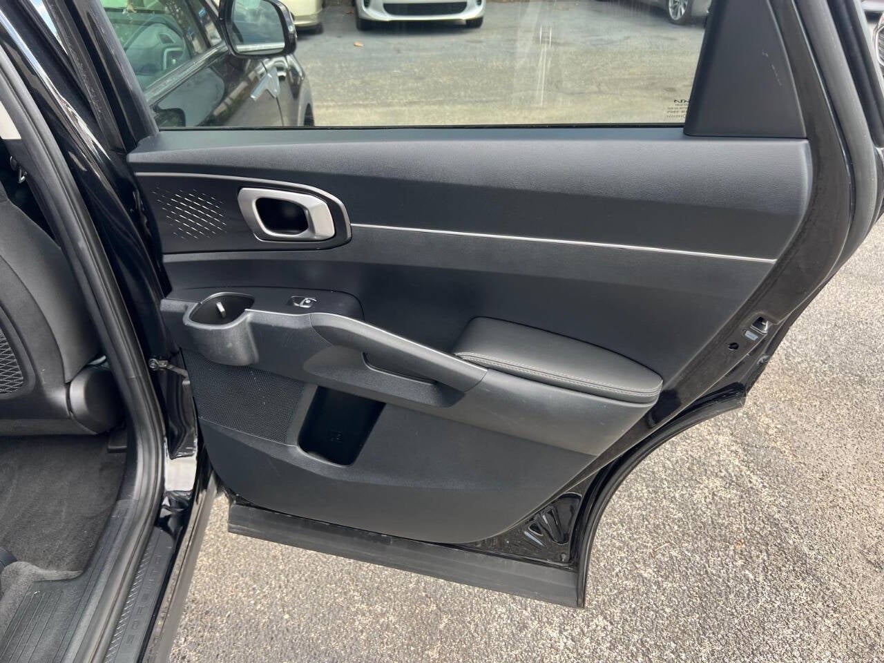 2022 Kia Sorento LX 4dr SUV