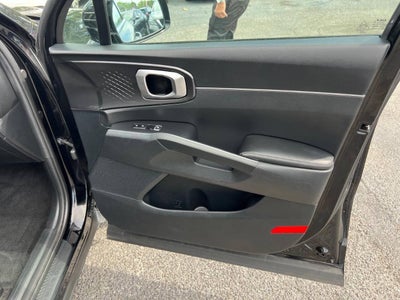 2022 Kia Sorento LX 4dr SUV