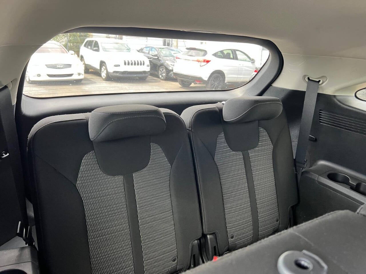 2022 Kia Sorento LX 4dr SUV