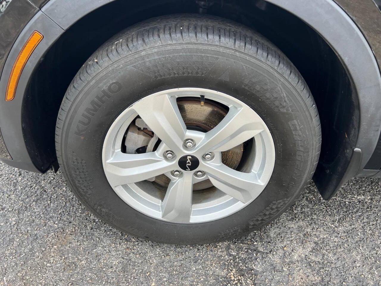 2022 Kia Sorento LX 4dr SUV