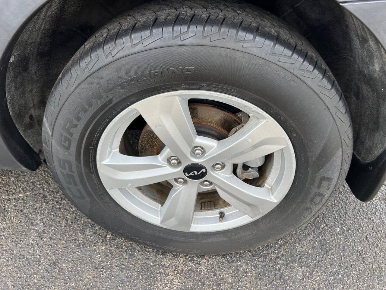 2022 Kia Sorento LX 4dr SUV