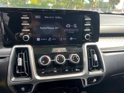 2022 Kia Sorento LX 4dr SUV