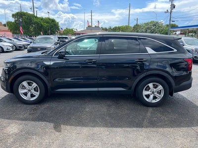 2022 Kia Sorento LX 4dr SUV