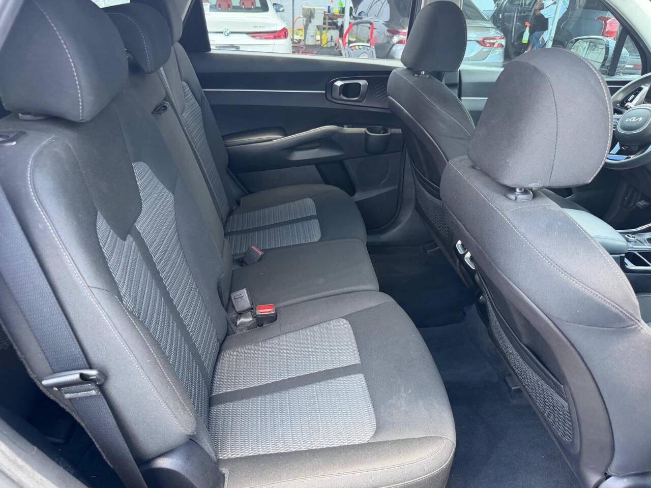 2022 Kia Sorento LX 4dr SUV