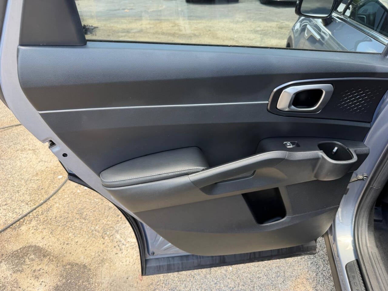 2022 Kia Sorento LX 4dr SUV