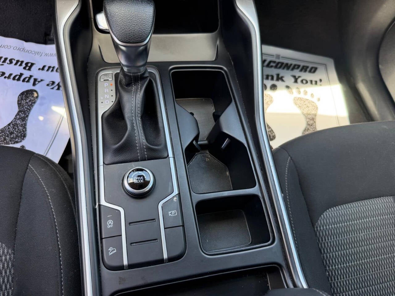 2022 Kia Sorento LX 4dr SUV
