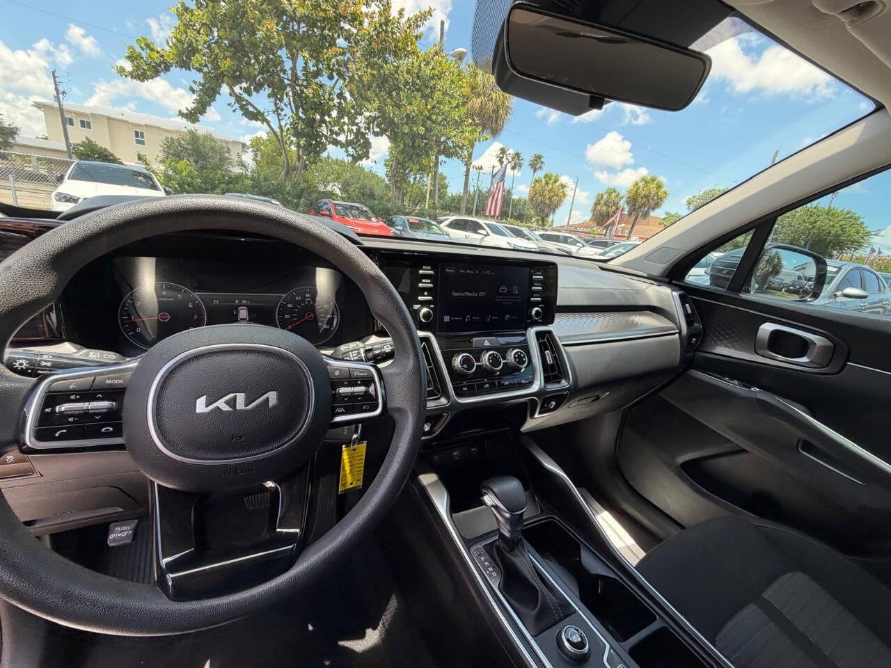 2022 Kia Sorento LX 4dr SUV