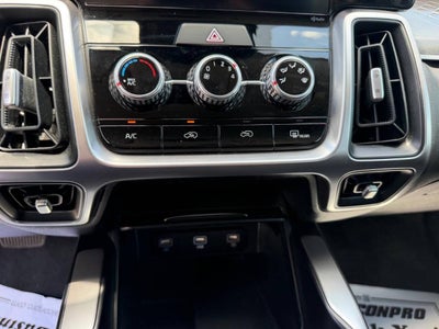 2022 Kia Sorento LX 4dr SUV