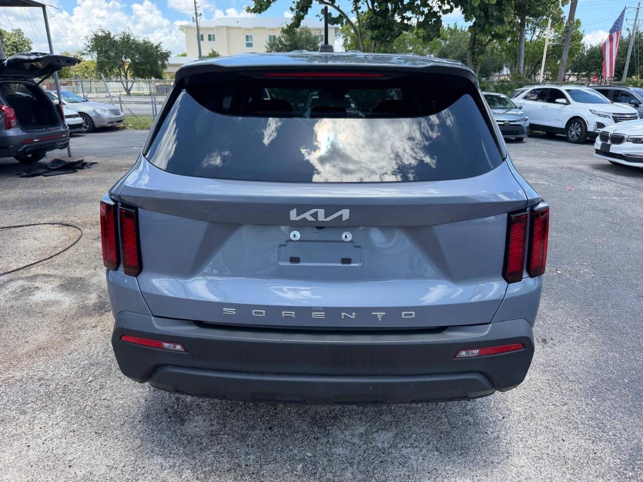 2022 Kia Sorento LX 4dr SUV