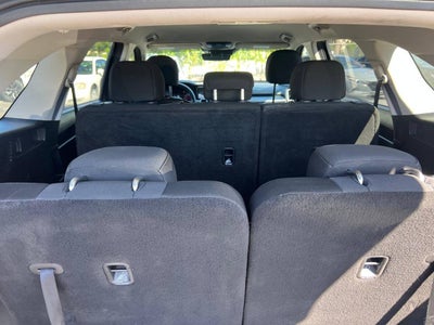 2023 Kia Sorento LX 4dr SUV