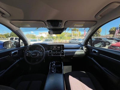 2023 Kia Sorento LX 4dr SUV