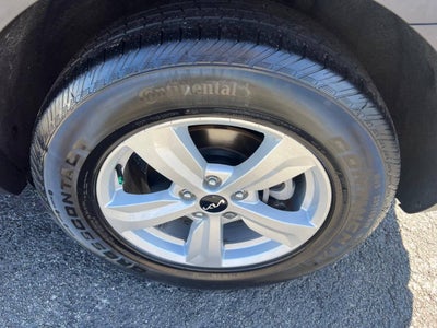 2023 Kia Sorento LX 4dr SUV