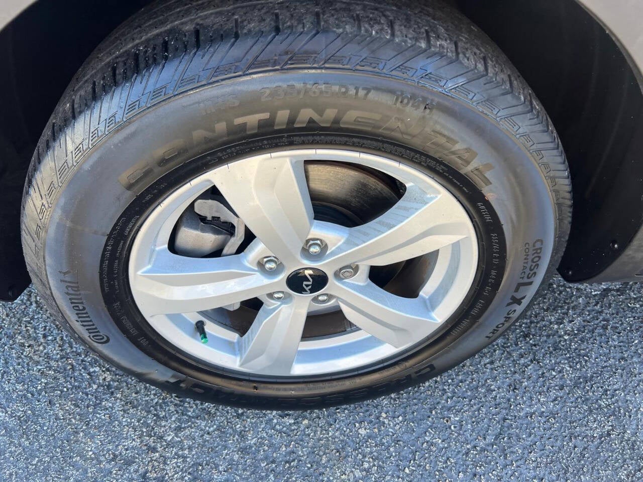 2023 Kia Sorento LX 4dr SUV