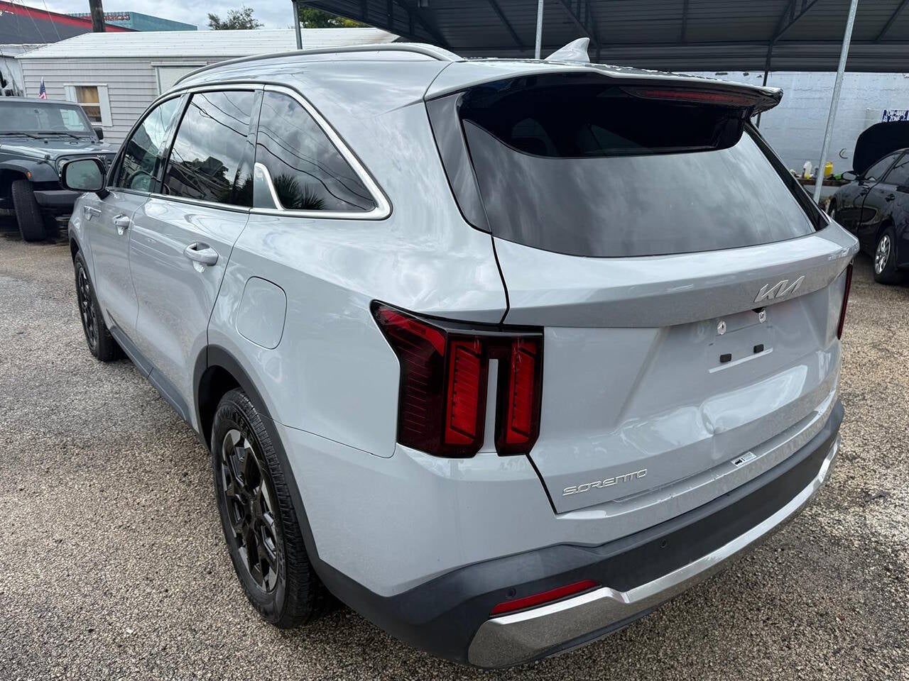 2024 Kia Sorento S 4dr SUV