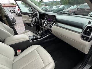 2023 Kia Sorento S 4dr SUV