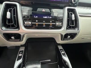 2023 Kia Sorento S 4dr SUV