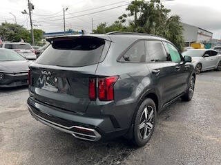 2023 Kia Sorento S 4dr SUV