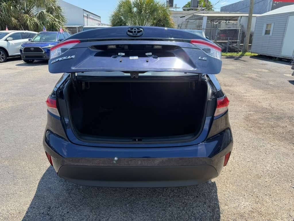 2024 Toyota Corolla LE 4dr Sedan