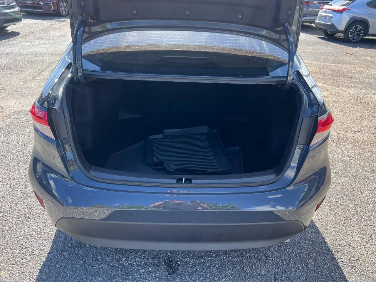 2024 Toyota Corolla LE 4dr Sedan