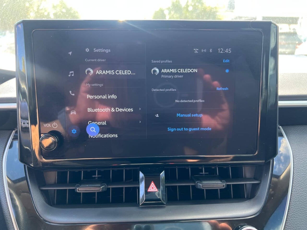 2024 Toyota Corolla LE 4dr Sedan