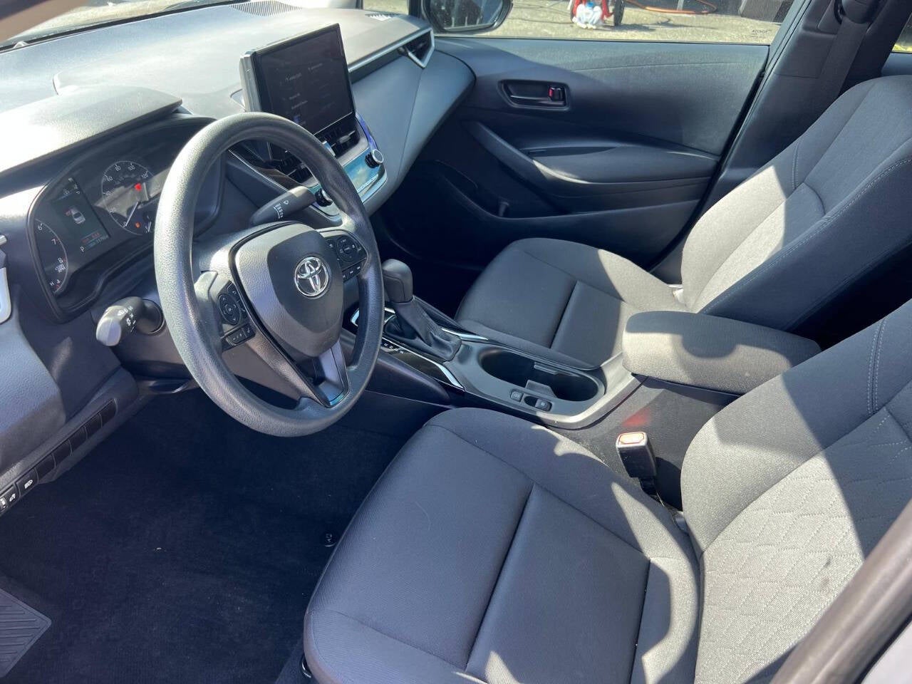 2024 Toyota Corolla LE 4dr Sedan