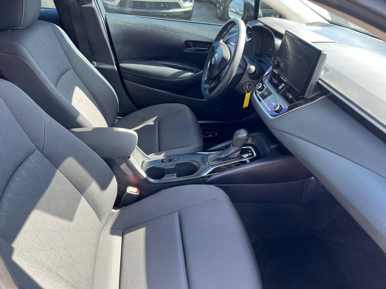 2024 Toyota Corolla LE 4dr Sedan