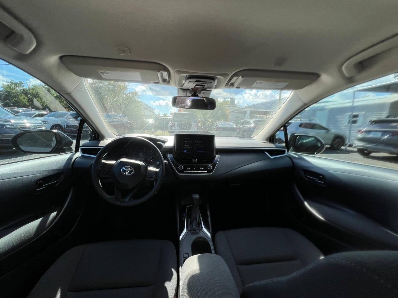 2024 Toyota Corolla LE 4dr Sedan