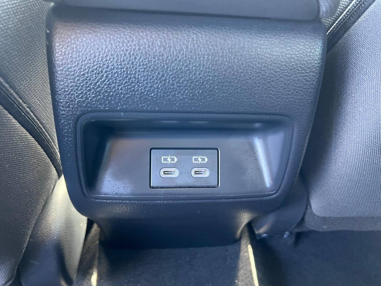 2024 Toyota Corolla LE 4dr Sedan