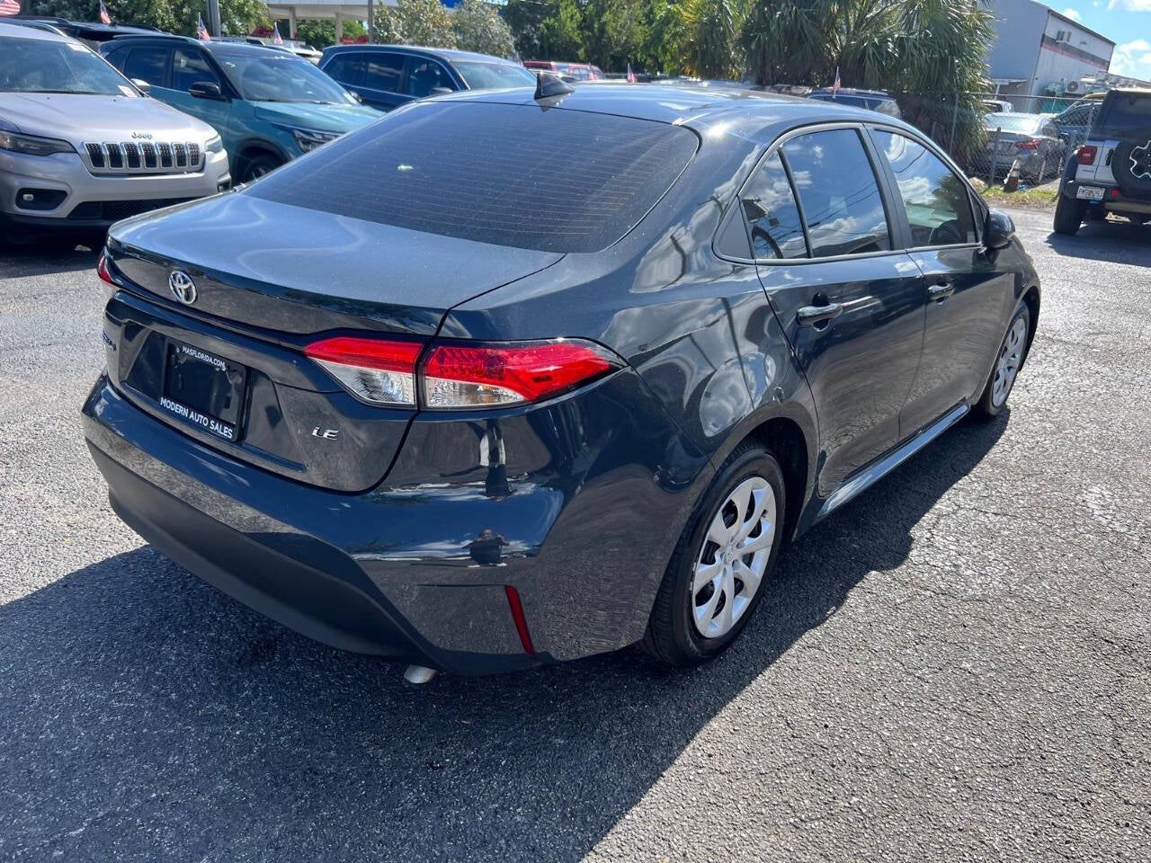 2024 Toyota Corolla LE 4dr Sedan
