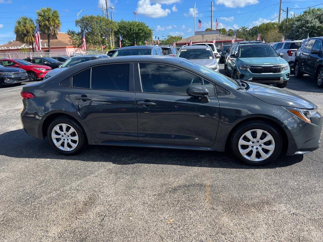 2024 Toyota Corolla LE 4dr Sedan