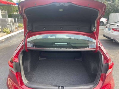 2025 Toyota Corolla LE 4dr Sedan