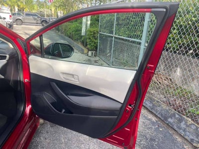 2025 Toyota Corolla LE 4dr Sedan