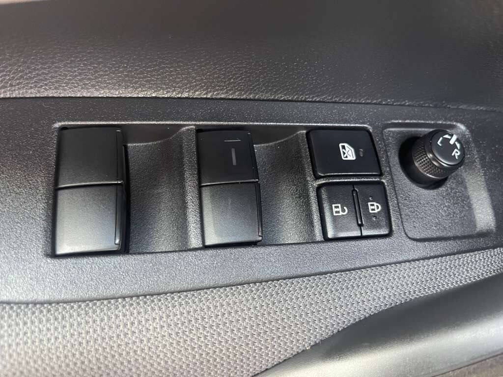 2025 Toyota Corolla LE 4dr Sedan