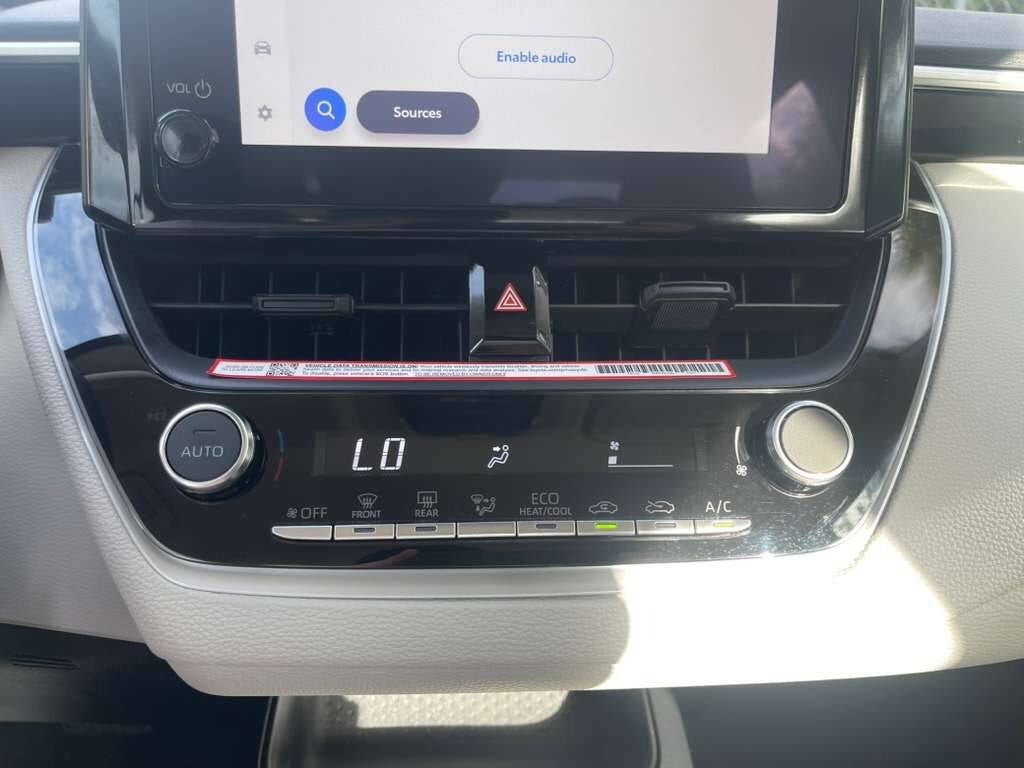 2025 Toyota Corolla LE 4dr Sedan