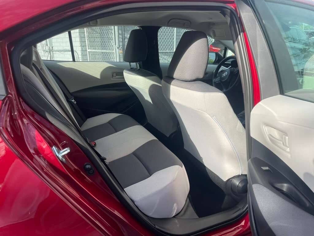 2025 Toyota Corolla LE 4dr Sedan