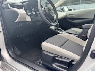 2023 Toyota Corolla LE 4dr Sedan