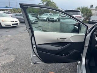 2023 Toyota Corolla LE 4dr Sedan