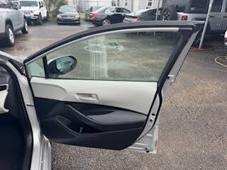 2023 Toyota Corolla LE 4dr Sedan