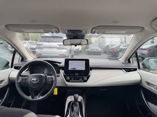 2023 Toyota Corolla LE 4dr Sedan