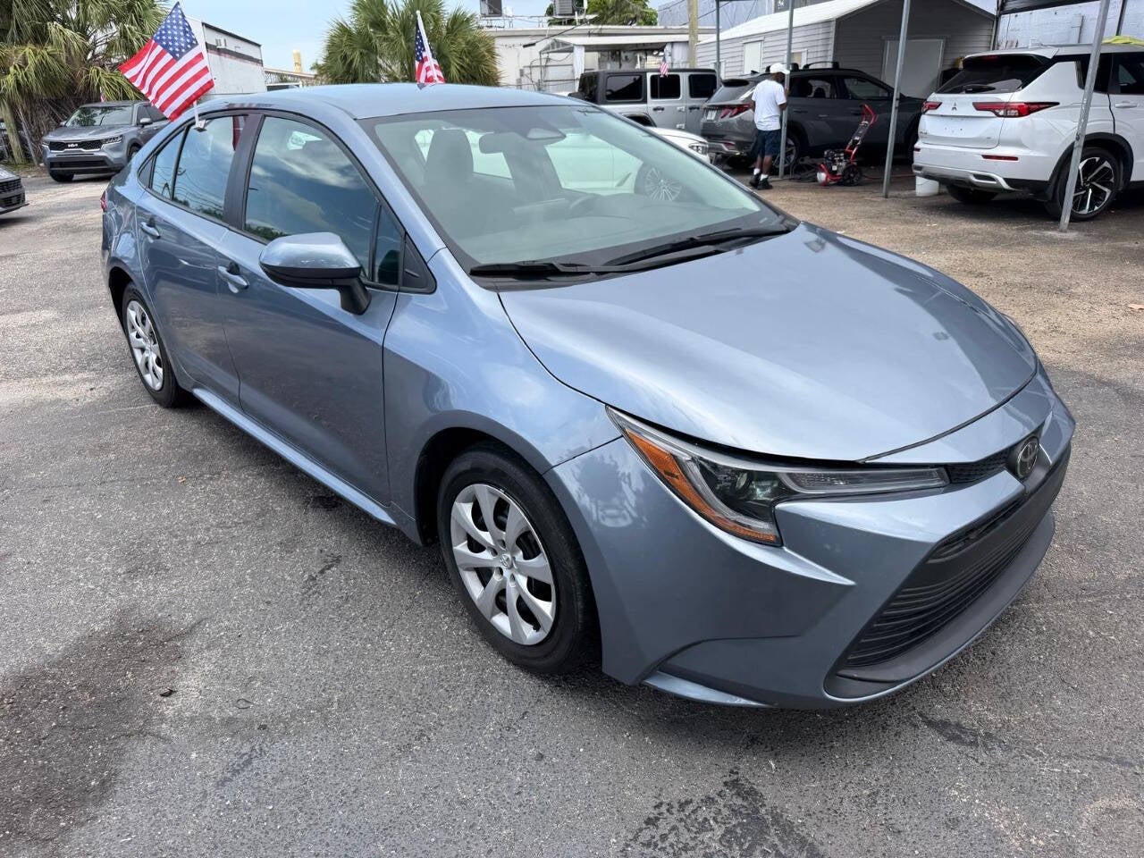 2024 Toyota Corolla LE 4dr Sedan