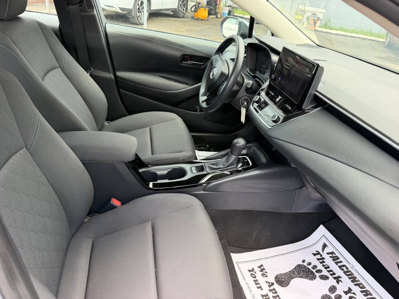2024 Toyota Corolla LE 4dr Sedan