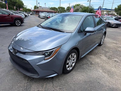2024 Toyota Corolla LE 4dr Sedan